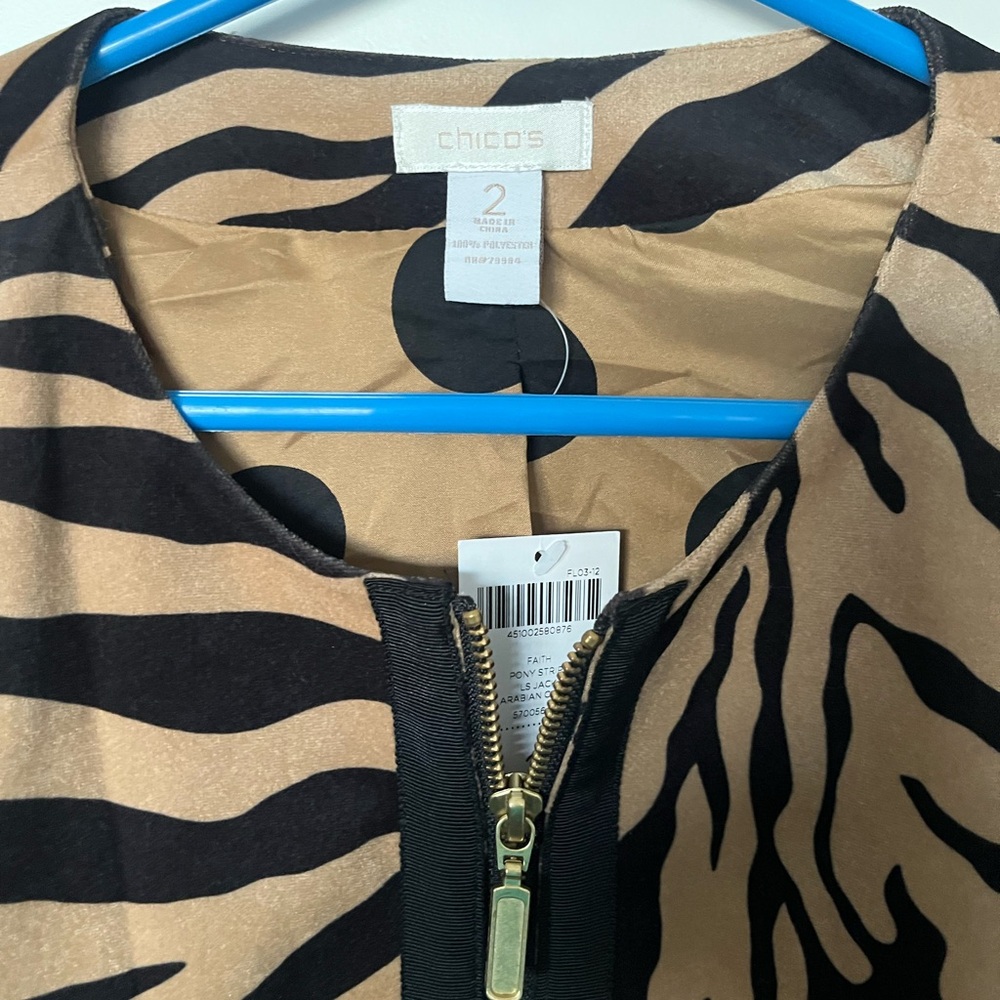 CHICO’S animal print blazer jacket NWT size 2 - Picture 4 of 6